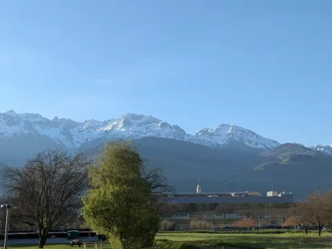 Photo des montagnes autour de Grenoble.