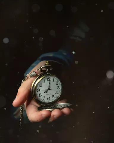 Montre en main